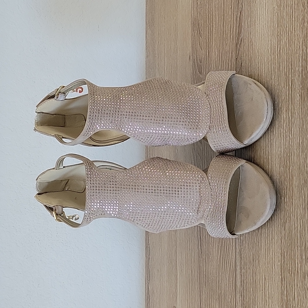 Guess glamo caged heels